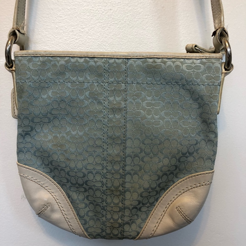 Used coach cross Body Purse